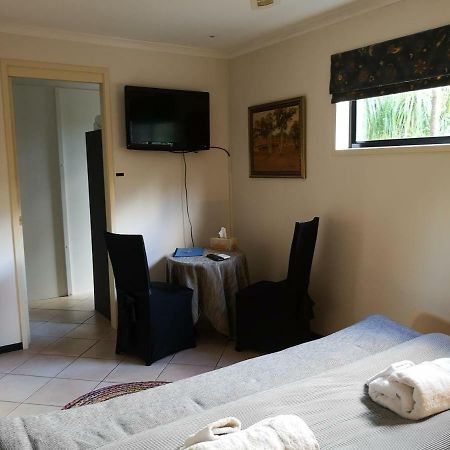 Noosa Edge Nudist Retreat Bed & Breakfast Doonan Exterior photo